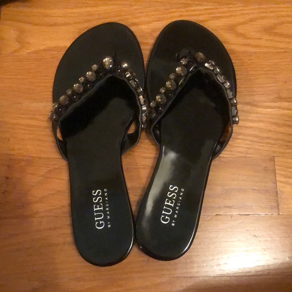 Guess flip flops